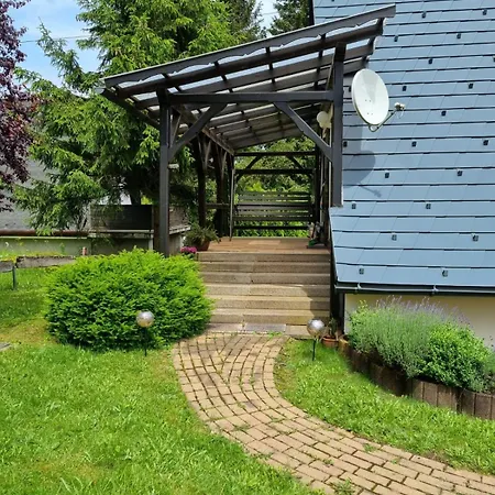 Falknerei Am Rennsteig Appartement Winterstein