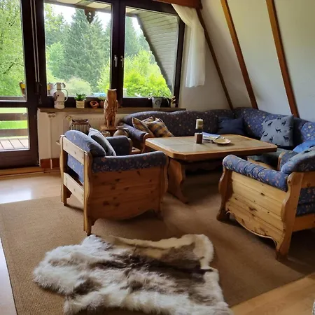 Falknerei Am Rennsteig Appartement *