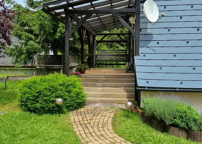 Falknerei Am Rennsteig Apartman Winterstein