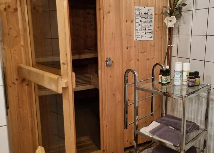 Falknerei Am Rennsteig Winterstein